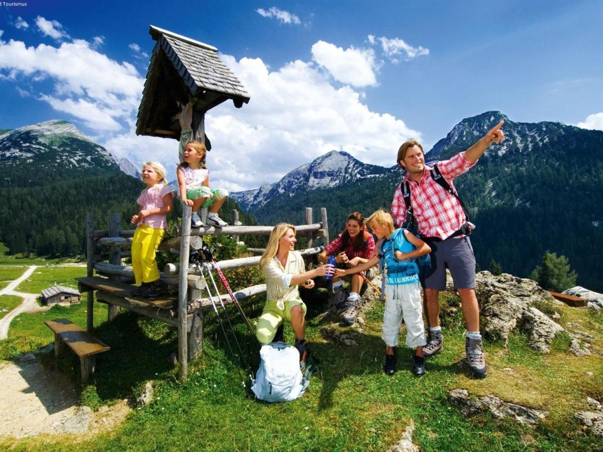 Spacious Apartment With Close To Skiing Points Mittersill Eksteriør billede
